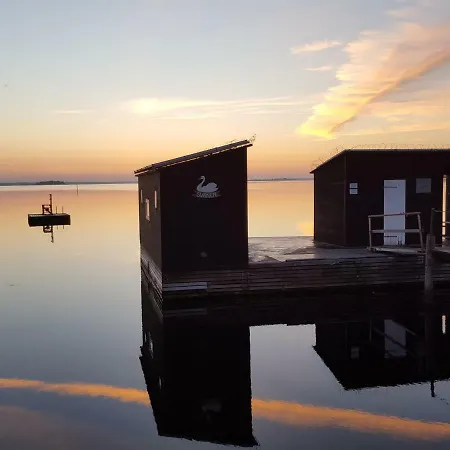 Cosy Single Bedroom Stege